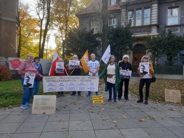 Wydarzenie zorganizował śląski oddział KOD.