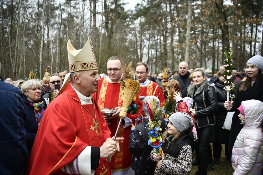 W Muzeum Wsi Radomskiej z okazji Niedzieli Palmowej odbyła...