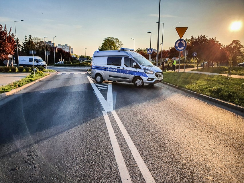 Wypadek w Lesznie. Potrącony 9-latek na rowerze