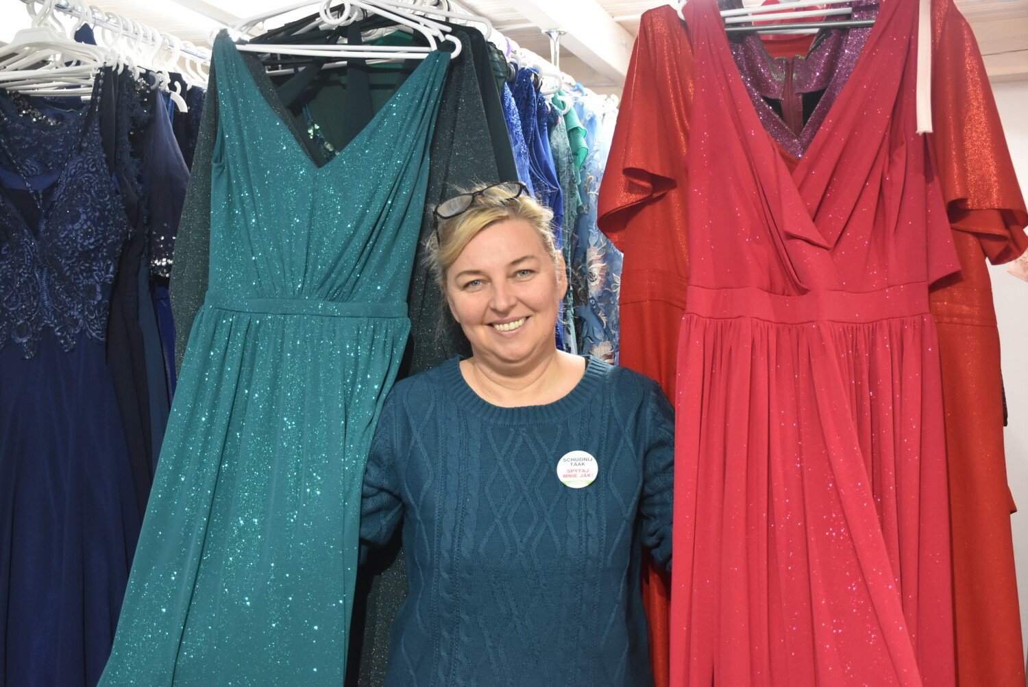 Raj dla kobiet: wypożyczalnia sukien w Gnieźnie. Suknie wypożyczysz za  grosze! Do wyboru tysiąc strojów [FOTO] | Gniezno Nasze Miasto