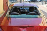 Wandal zniszczył auto na ulicy Paderewskiego w Brodnicy. Straty to około 2 tysiące złotych