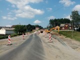 Przebudowa odcinka DW nr 726 w Liciążnej w gminie Inowłódz. Kiedy koniec robót? [ZDJĘCIA]