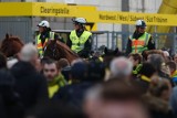 Eksplozja przed autokarem Borussii Dortmund [ZDJĘCIA] Mecz Ligi Mistrzów przełożony