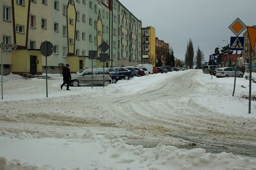 10.01 - godziny poranne , Człuchów po ataku zimy,