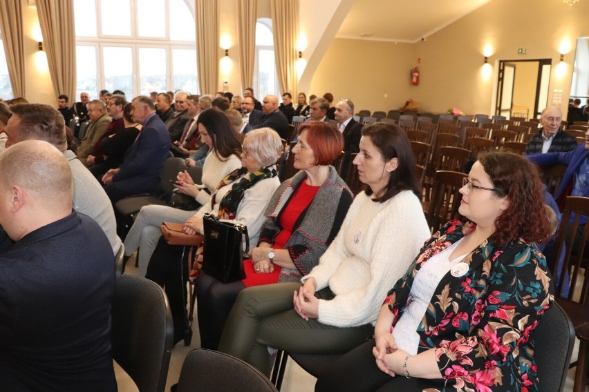 Anna Gembicka i Józef Łyczak  w GOK w Dobrem