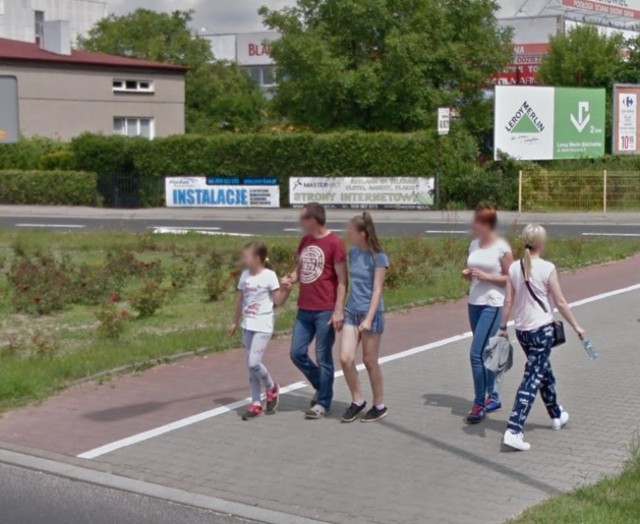 Mieszkańcy Bełchatowa uwiecznienie na zdjęciach przez kamerę Google Street View