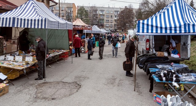 Targowisko miejskie w Olkuszu cieszyło się mniejszym zainteresowaniem sprzedających i kupujących