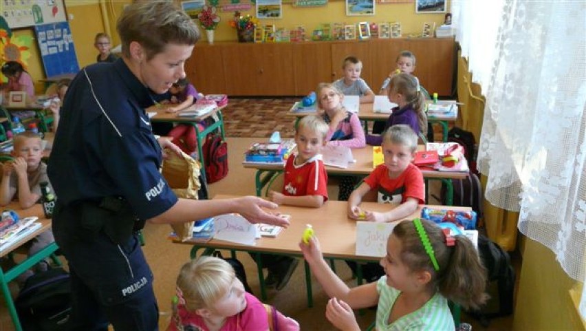 Szkoła Podstawowa w Budzyniu: Jak bezpiecznie dojść do...
