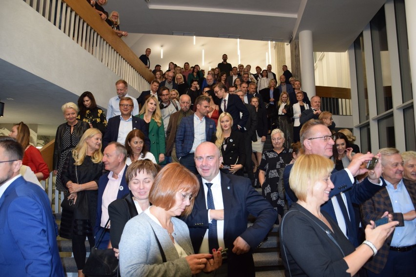 Teatr im. Jana Kochanowskiego oficjalnie otwarty po wielkim...