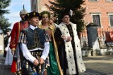 500 lat zamku królewskiego w Piotrkowie: na placu Zamkowym trwa piknik z okazji jubileuszu [ZDJĘCIA, FILM]