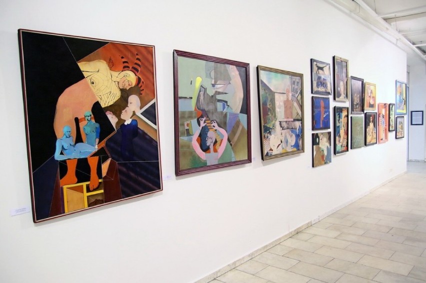 Wernisaż Marii Antoniak „Malarstwo, rysunek i… różne takie” w Galerii Sztuki w Legnicy