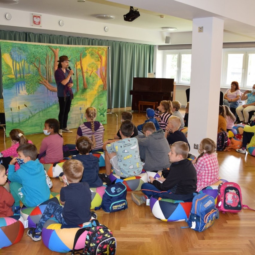 Krotoszyn: Krotoszyńska Biblioteka Publiczna. Zajęcia ekologiczne i taneczne dla dzieci