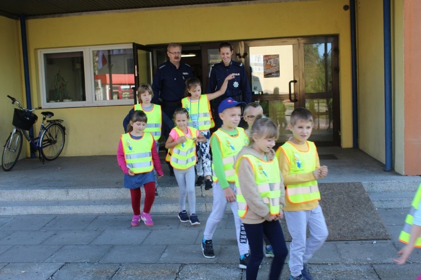 „Bezpieczna droga do szkoły” - ogólnopolska akcja edukacyjna Policji i Grupy PSB Mrówka