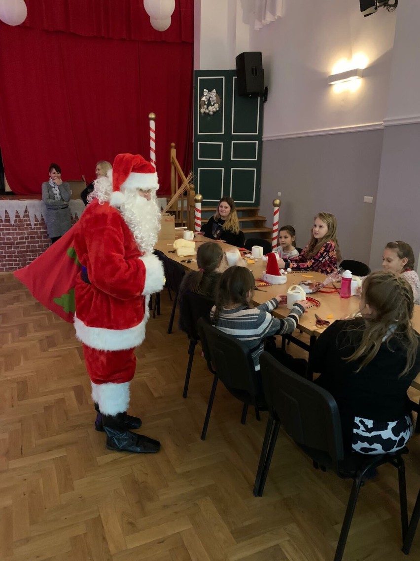 Święty Mikołaj odwiedził Dom Kultury w Maszewie Lęborskim