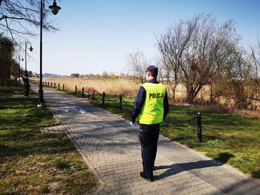 Koronawirus: Policja oraz Sanepid zgodnie apelują - w święta...