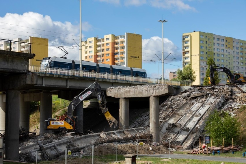 Nowy wiadukt ma być przejezdny już zimą. Prace będą...