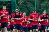 Pierwszy trening piłkarzy Wisły Kraków w Myślenicach po przerwie urlopowej