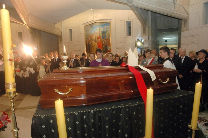Pogrzeb kardynała Deskura w Łagiewnikach