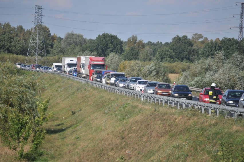 Śrem - wypadek na obwodnicy. Korek na obwodnicy 25.08.2014