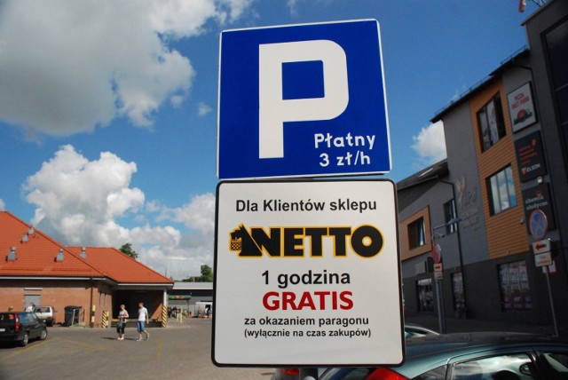 Pierwsza strefa płatnego parkingu w Lęborku powstała przy Netto