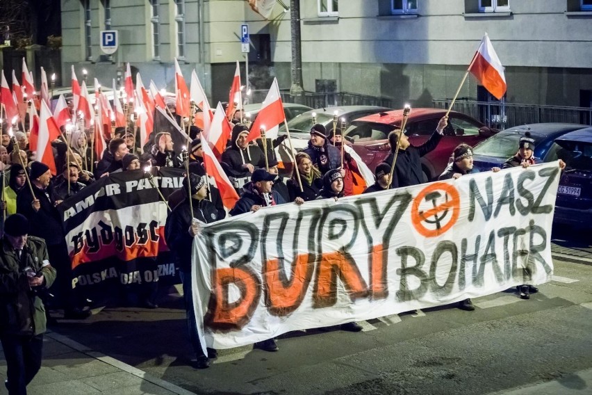Ulicami Bydgoszczy przeszedł marsz zorganizowany w 106....