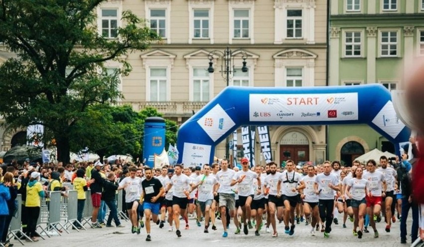 AmberExpo Półmaraton Gdańsk, 16 października, godz. 9

21km...