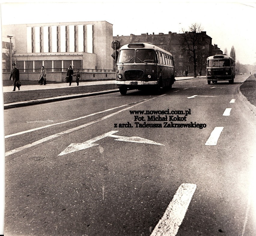 Luty 1974 roku. Fragment toruńskiej Trasy W-Z, a na niej...