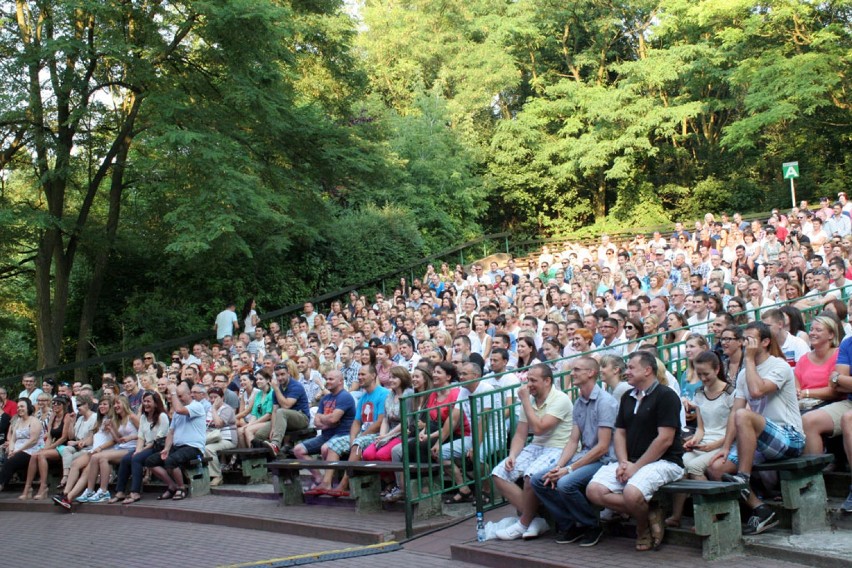 Kabaret Paranienormalni we Wrześni.