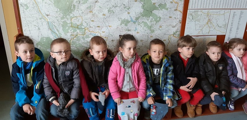 Przedszkolaki z Karnkowa odwiedziły strażaków z Lipna