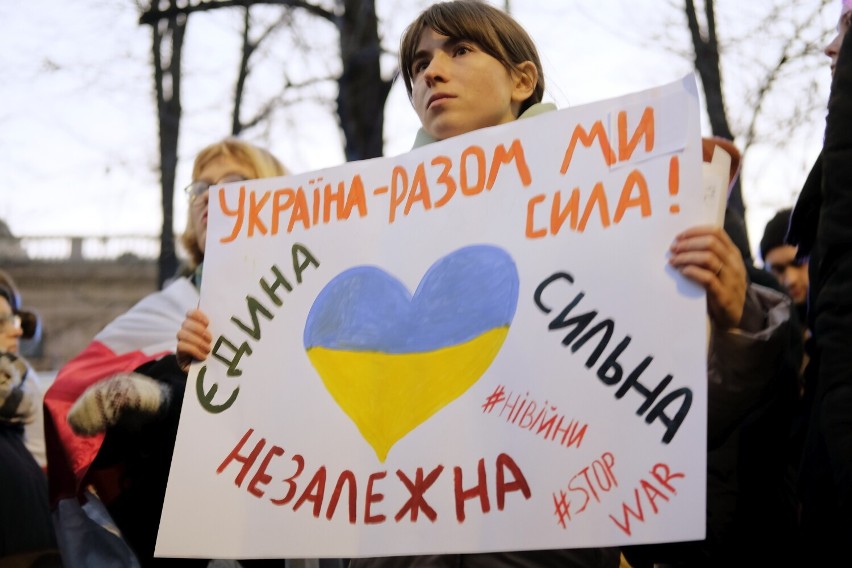 Wojna na Ukrainie. Pleszewianin z Moskwy o ataku na Ukrainę. Rosjanie wychodzą na ulice