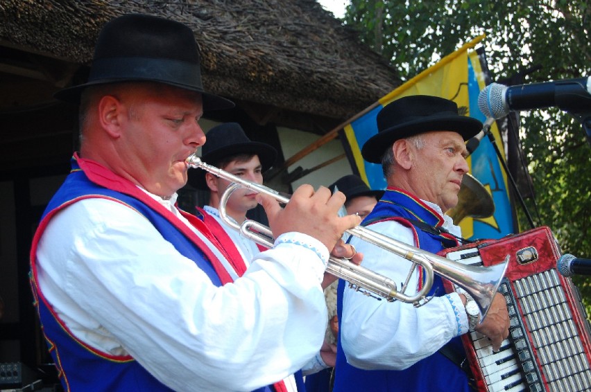 Przegląd zespołów regionalnych Wierzchucino 2014