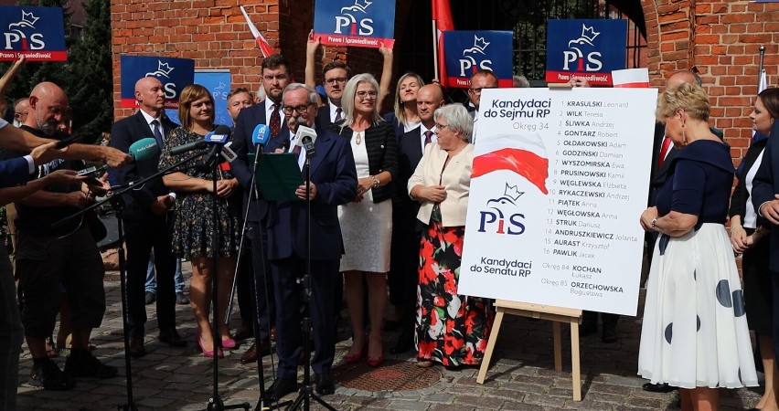 Ogłoszenie list kandydatów do parlamentu PiS w Elblągu