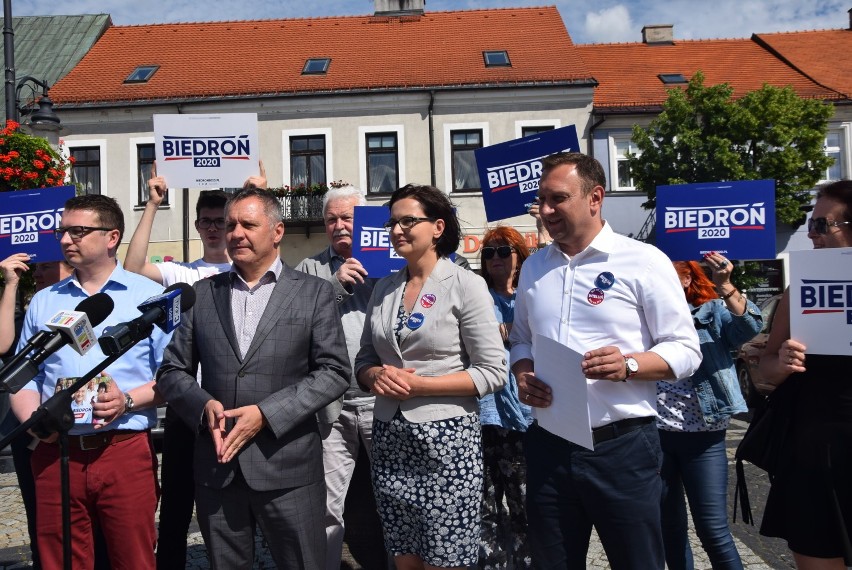 Nowa Lewica z Sieradza zachęcała do głosowania na Roberta...