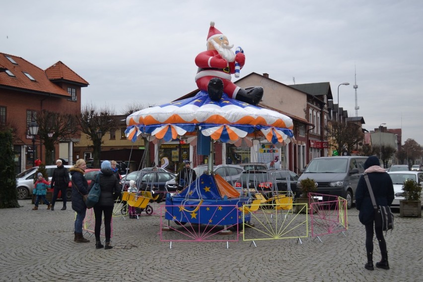 Świąteczny jarmark na Rynku w Kartuzach[ZDJĘCIA]