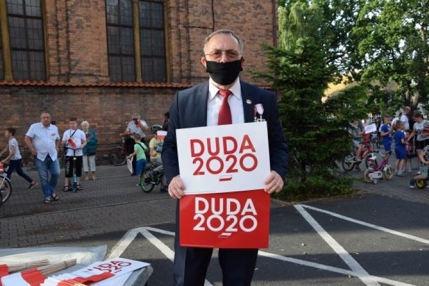 W czwartek, 2 lipca 2020 r. wieczorem Andrzej Duda odwiedził...