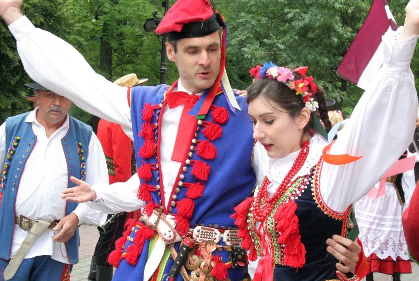 Międzynarodowy Festiwal Folkloru w Chełmnie przyciągnął...