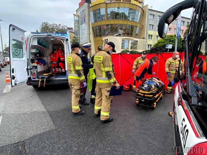 Wypadek w Opolu. Autobus potrącił kobietę.