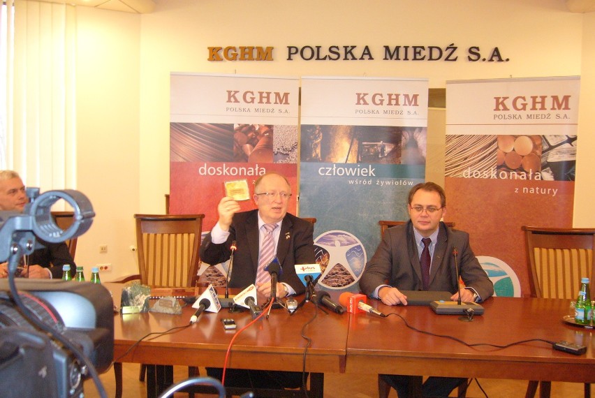 Herbert Wirth (z lewej) i Wojciech Kędzia, wiceprezes KGHM