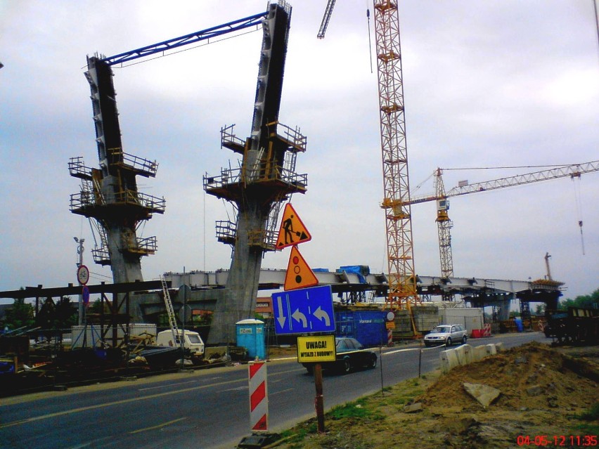 Budowa wiaduktu  i mostu