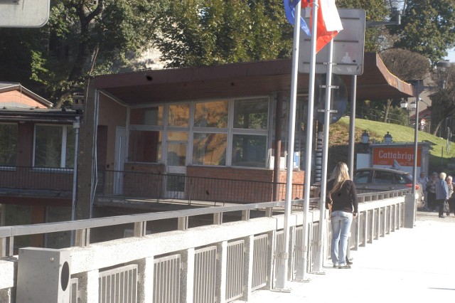 Budynek strażnicy od lat czeka na remont