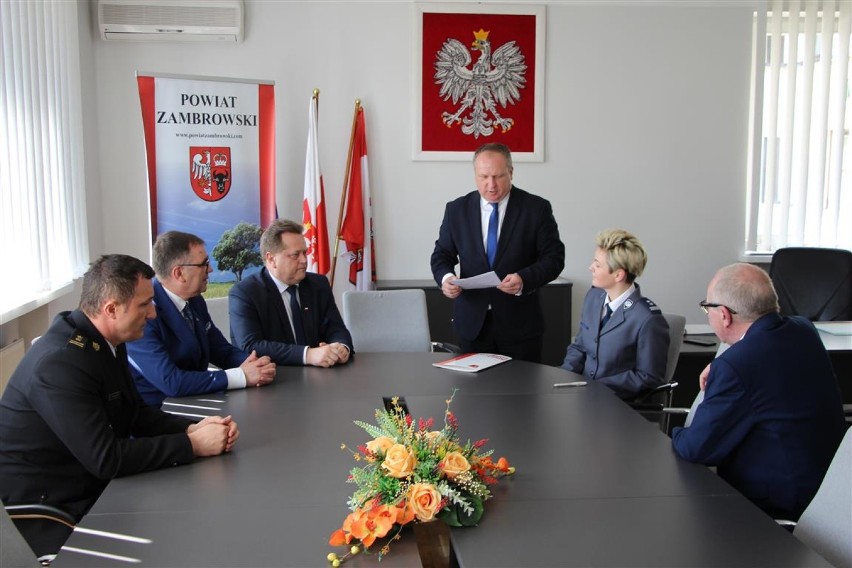 Zambrów. Będzie więcej policji na powiatowych drogach. Starostwo sfinansuje dodatkowe patrole