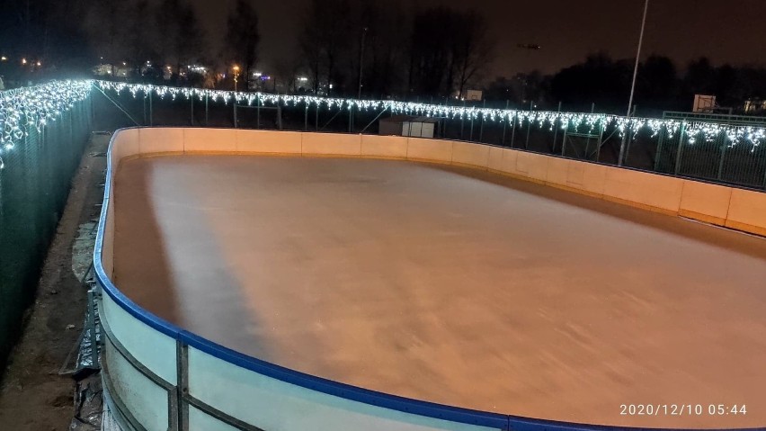 Świętochłowice przygotowują się do otwarcia basenów i...