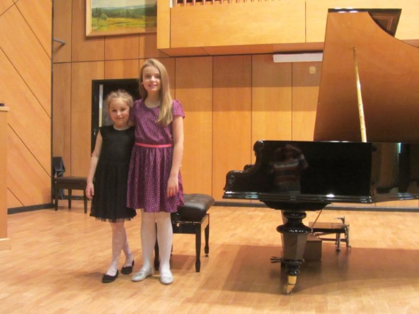 Młode pianistki z Malborka z kolejnymi sukcesami. Ich nauczycielka wystąpi we Włoszech