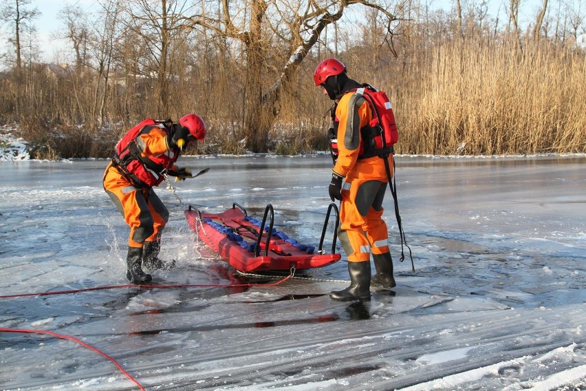 Ćwiczenia wolsztyńskich strażaków