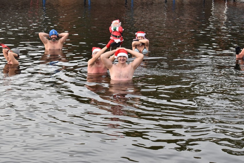 W niedzielę, 6 grudnia, Gubińska Grupa Morsów i m.in. w...