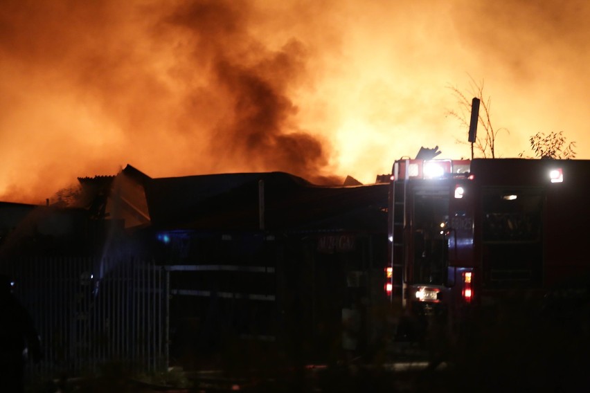 Pożar hali w Ogrodzieńcu