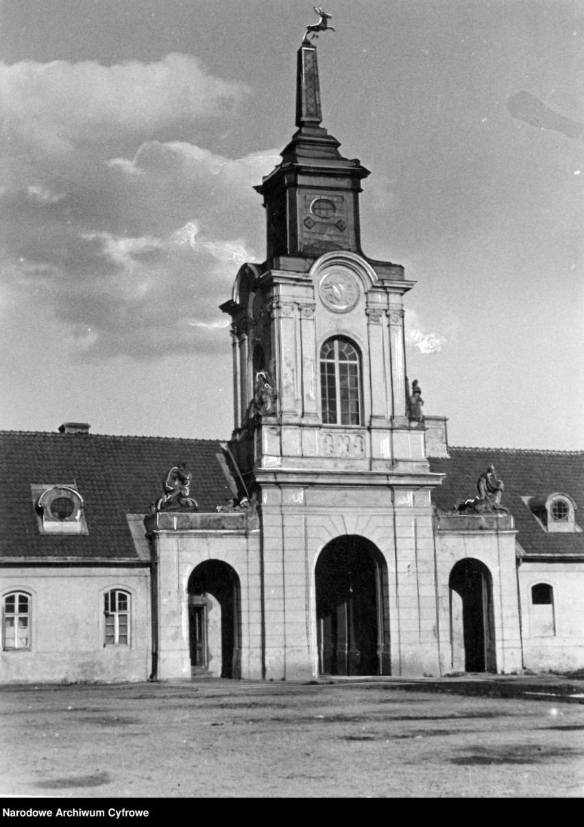 Pałac Potockich w Radzyniu Podlaskim w latach 1939-1945.