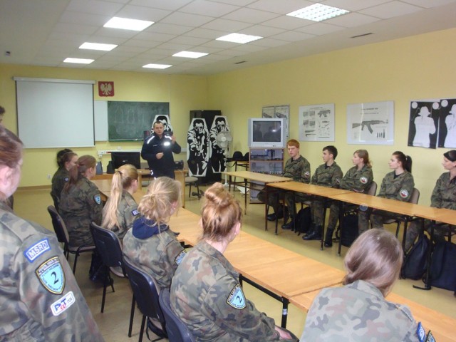 Klasy mundurowe ZS nr 1 im. A. Mickiewicza w Lublińcu w Szkole Policji w Katowicach
