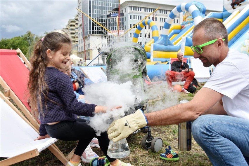 Park edukacyjno-sportowy na Woli. Co czeka na dzieci w...