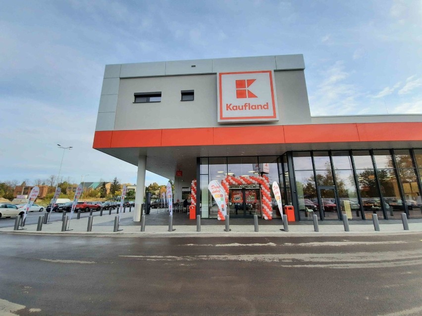 W zmodernizowanych sklepach Kaufland (tu Kaufland Katowice)...